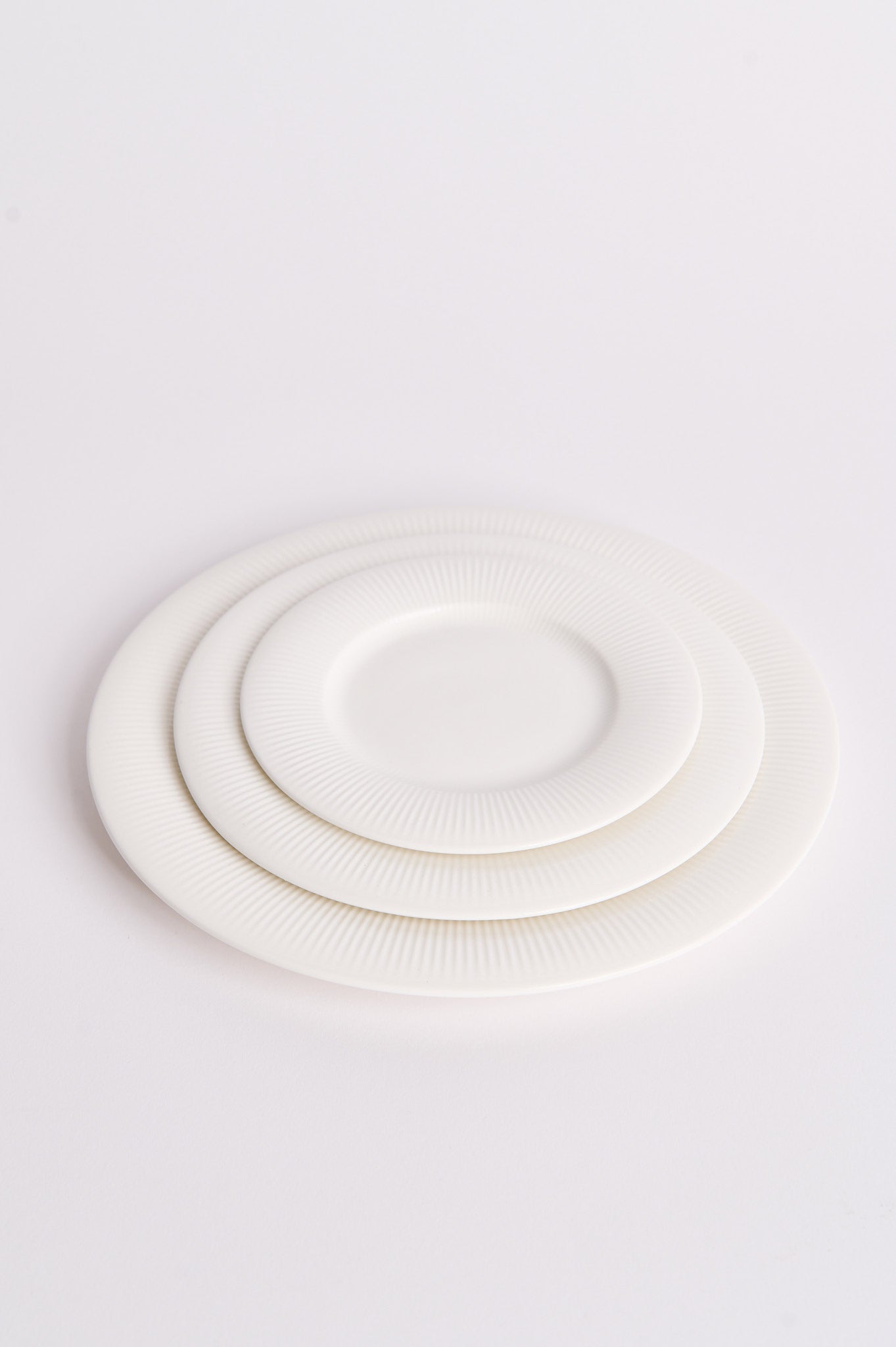 White Stripes Porcelain Dinnerware Set