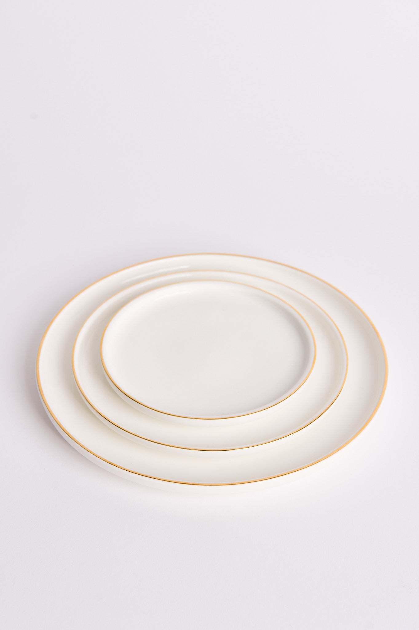 White\Gold Rim Porcelain Dinnerware Set